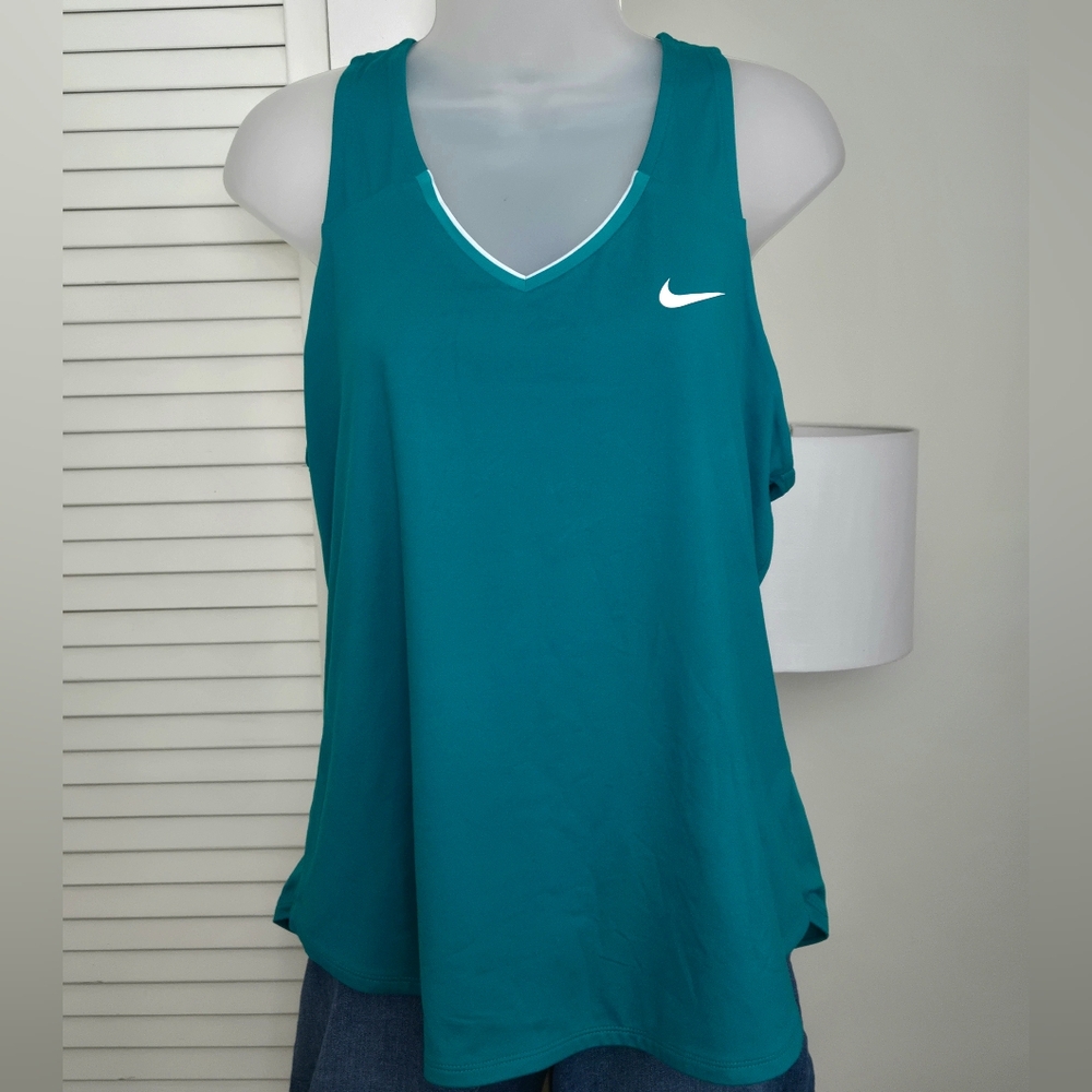 Nike Dri-Fit Workout Tank Top